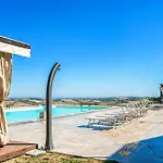 Holiday home Pet Friendly Apartment In Terre Roveresche La Figurina
