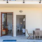 Pet Friendly Apartment In Terre Roveresche Holiday home La Figurina