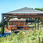 Holiday home Pet Friendly Apartment In Terre Roveresche