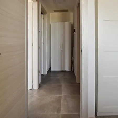 Awesome In Terre Roveresche