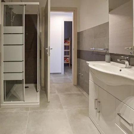 Pet Friendly In Terre Roveresche * La Figurina