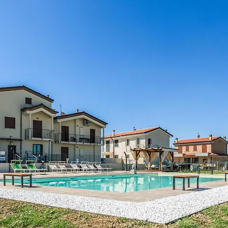 度假居 Awesome In Terre Roveresche *